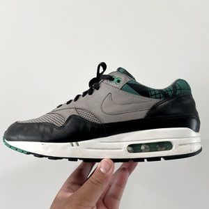Nike Air Max 1 Premium - Mens SZ 9.5 Vintage